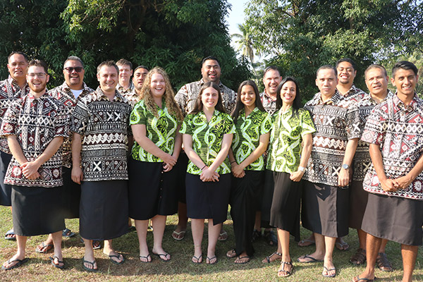 Avondale Seminary staff members and students in traditional Fijian dress