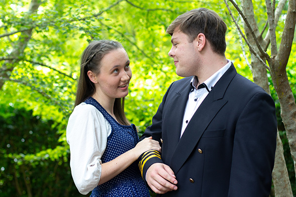 Caitlin Smith (Maria) and Jakob Hogarth (Captain von Trapp) in character