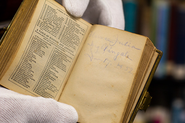 Florence Nightingale signature in prayer book
